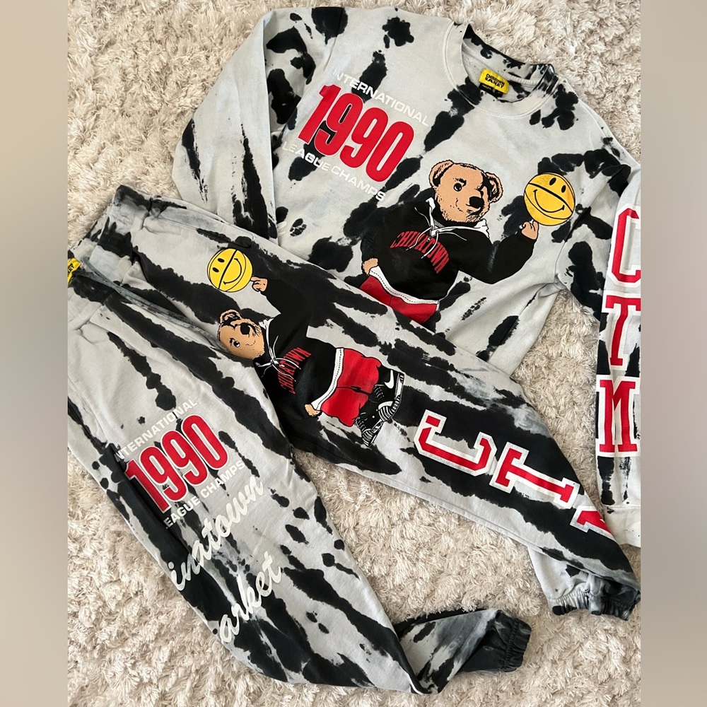 New Chinatown Sweatsuit